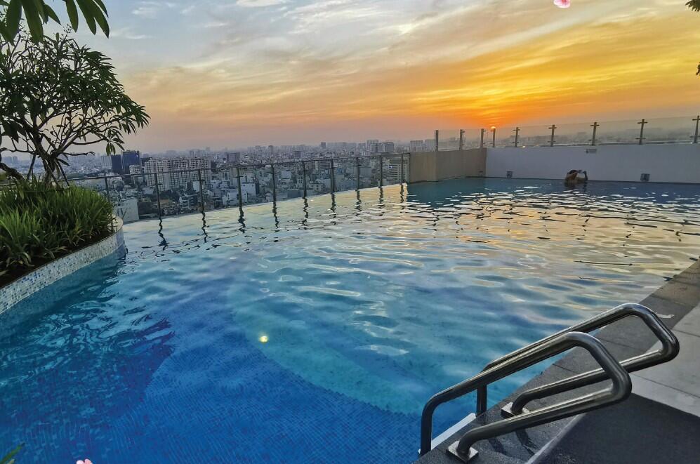 luxury flats in Delhi